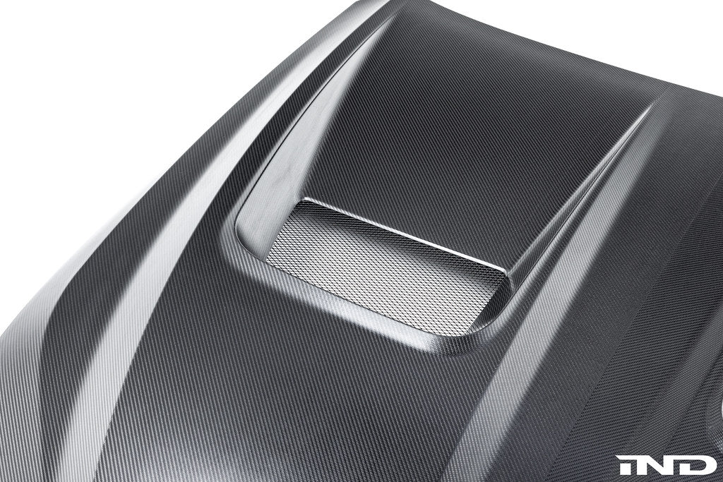 Alpha-N G90 / G99 M5 Carbon Vented Hood