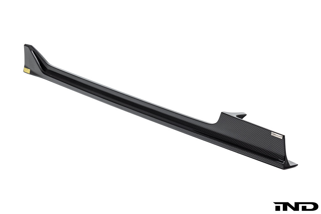 Vorsteiner G87 M2 Dry Carbon Aero Vented Fender with Side Skirt Set