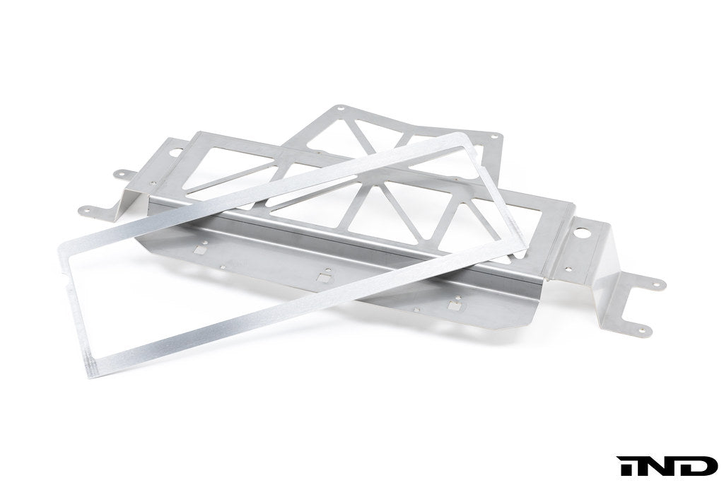 Fall-Line Motorsports G90 / G99 M5 Oil Cooler Guard