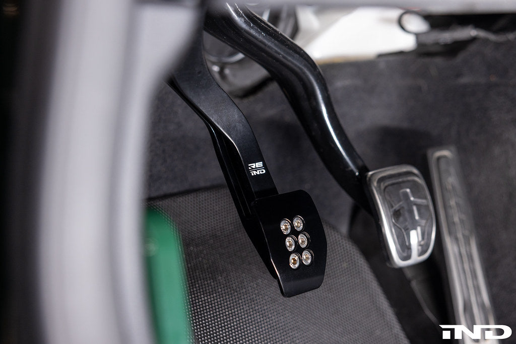 Rogue Engineering G8X M2 / M3 / M4 Short Throw Clutch Pedal Arm - LHD