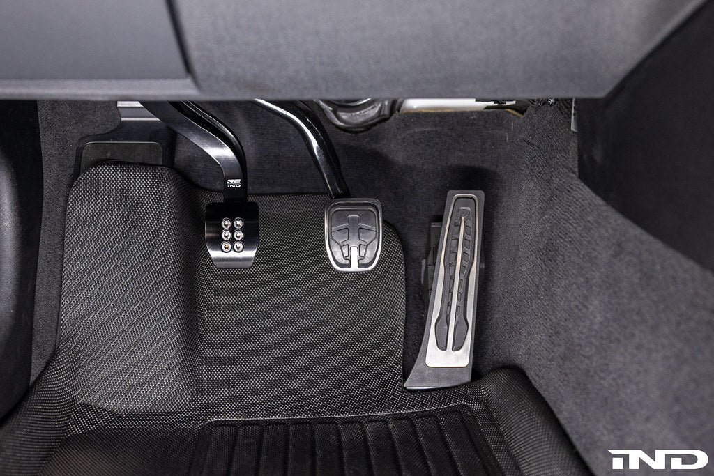 car clutch pedal Rogue Engineering G8X M2 / M3 / M4 Short Throw Clutch Pedal Arm