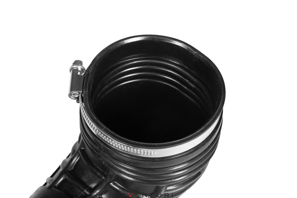Eventuri 4.0TFSI Twin Turbo V8 black carbon intake system for 2025+ models, performance upgrade with high-quality materials.
