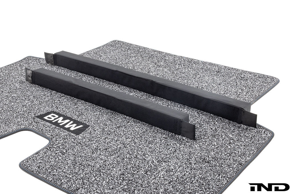 BMW G99 M5 Touring Reversible Cargo Liner – Carpet & Rubber OEM Trunk Mat