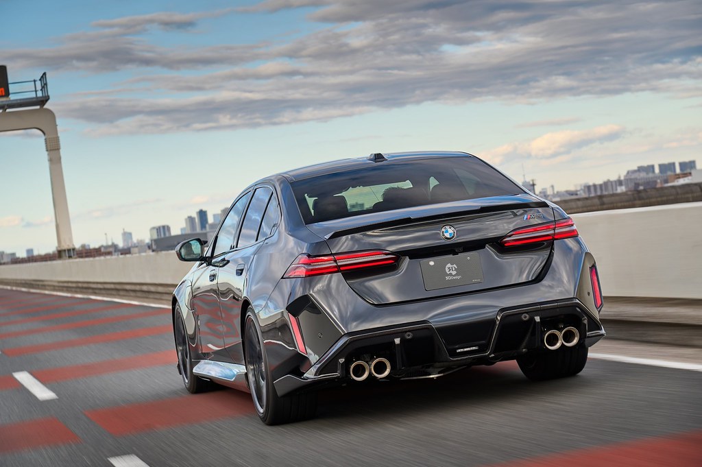 3D Design G90 M5 / G60 5-Series Carbon Fiber Rear Spoiler