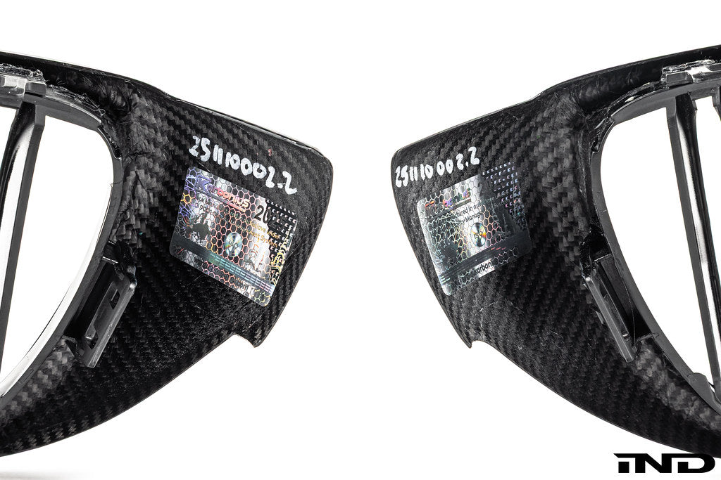 Karbonius F8X M3 / M4 Carbon Fiber Front Grille Set