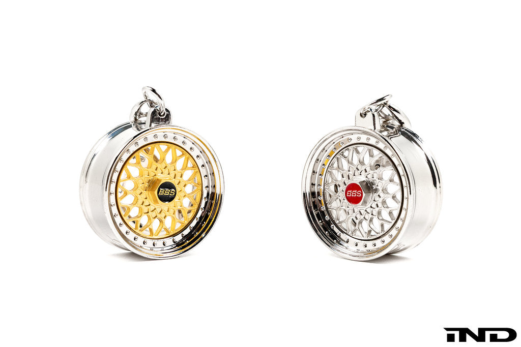 BBS RS key ring with detailed miniature wheel design, showcasing the iconic BBS brand in a stylish lifestyle accessory.