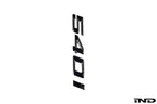 IND G30 540i painted trunk emblem for BMW 540i, exterior car badge with black finish and detailed lettering.