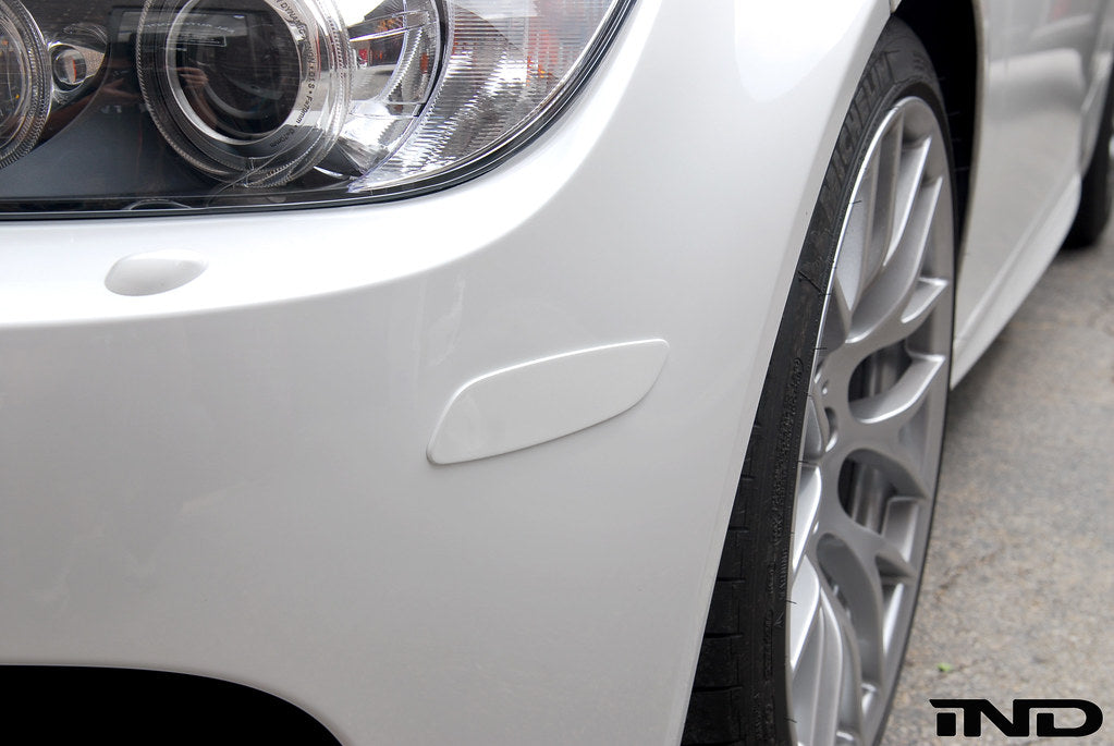 IND E9X M3 Painted Front Reflector Set