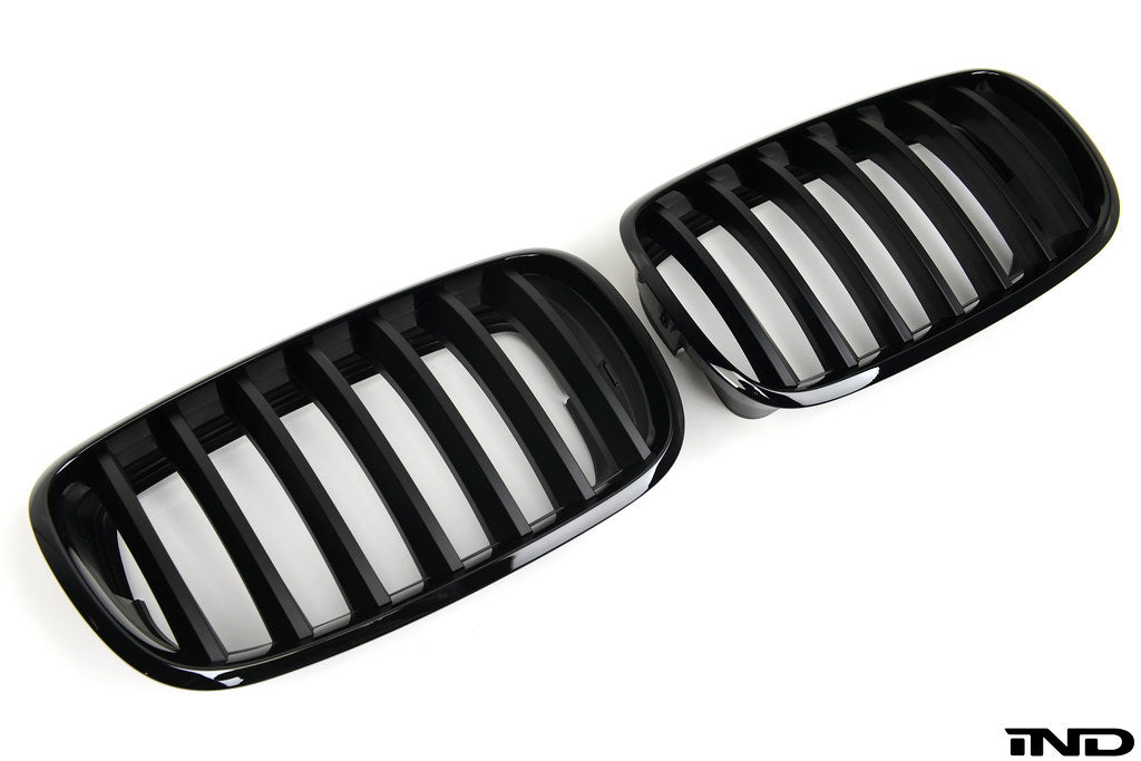 Autotecknic E70 / E71 Painted Front Grille Set