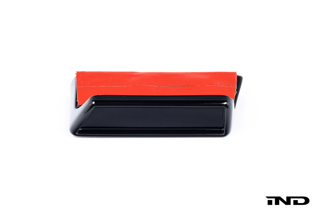 Alpha-N G87 M2 front grille emblem retainer for Pre-LCI models, exterior car part with white background.