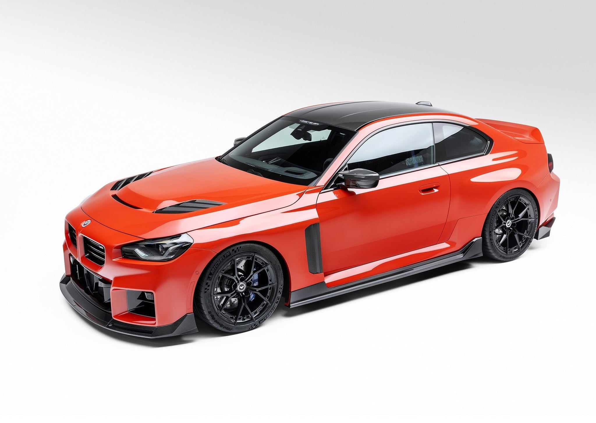 Vorsteiner G87 M2 Dry Carbon Aero Hood