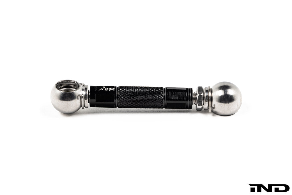 Baan Velgen G0X X5 X6 X7 Airmatic Lowering Link Set shown on a white background, engineered to adjust factory air suspension ride height on BMW G05 X5, G06 X6, and G07 X7 models while maintaining OEM functionality.