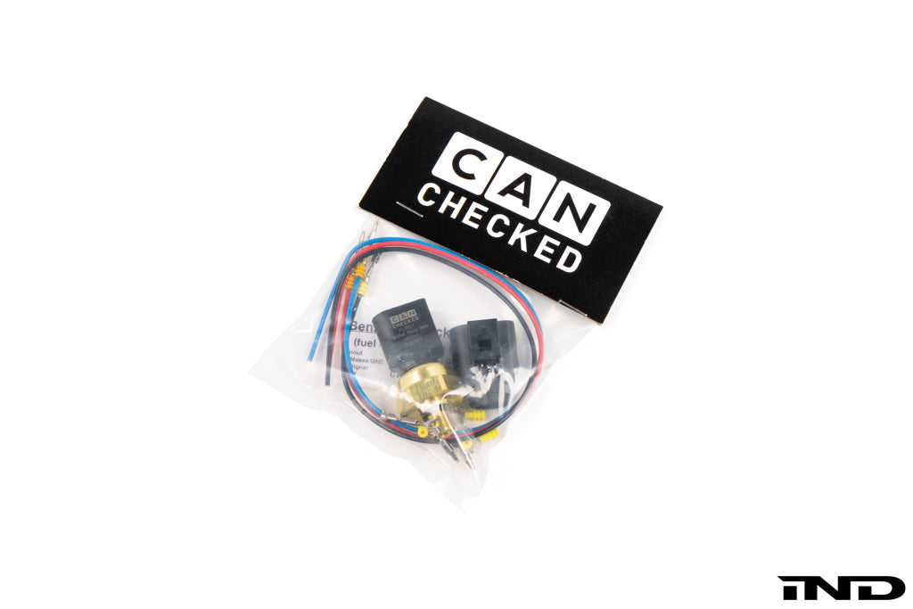 CANchecked FLP01 oil and fuel pressure sensor with M10x1 thread displayed on a white background, designed for monitoring oil, fuel, and water pressure with CANchecked displays and compatible aftermarket engine management systems.