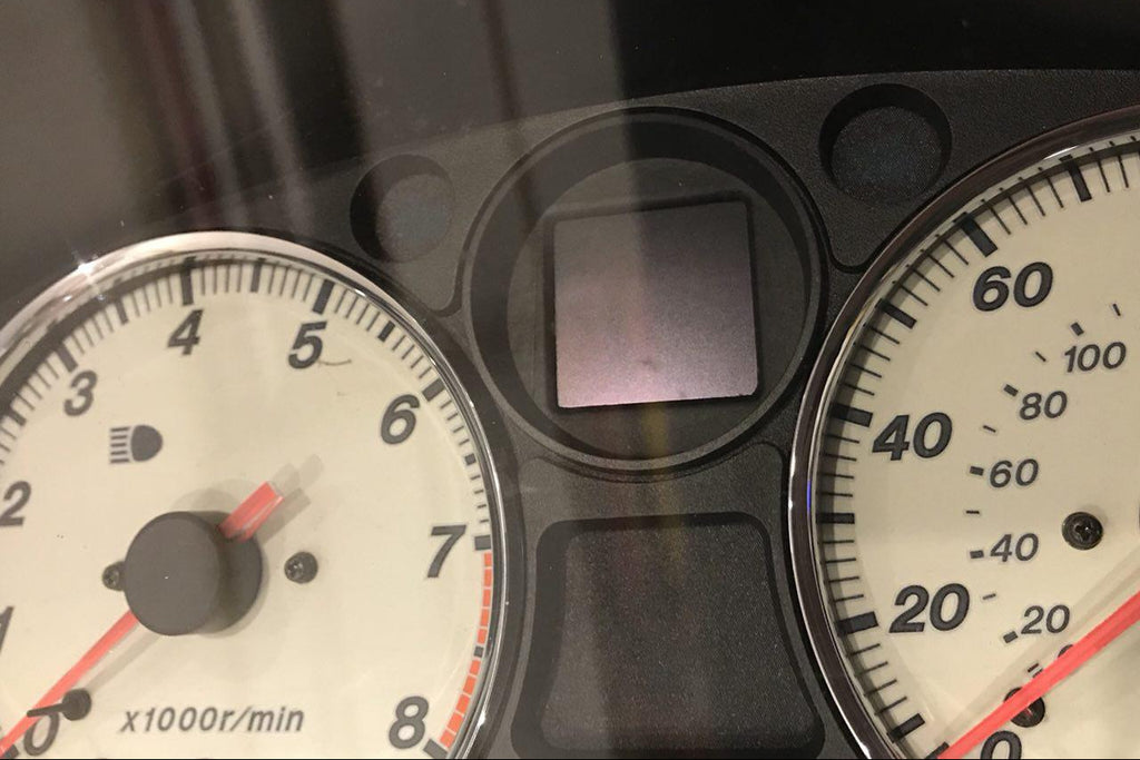 CANchecked MFA2.0 Gen2 multi-function display installed within the instrument cluster of a Mazda NB Miata MX-5, providing integrated vehicle diagnostics, performance monitoring, and real-time data display for LHD and RHD vehicles.