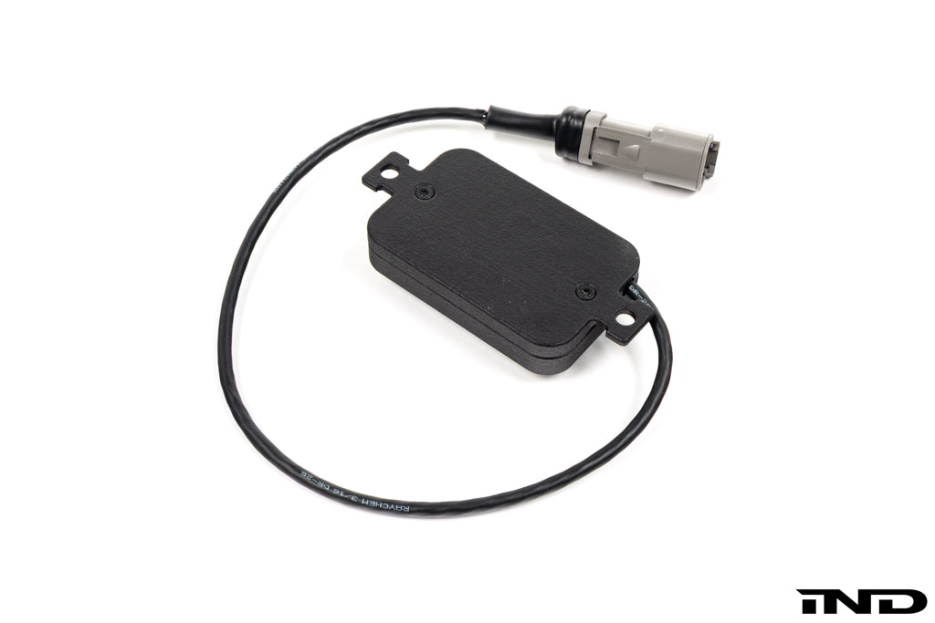CANchecked TMU04 Wireless Tire Temperature Monitoring Set with four infrared temperature sensors and CAN bus receiver module displayed on a white background.