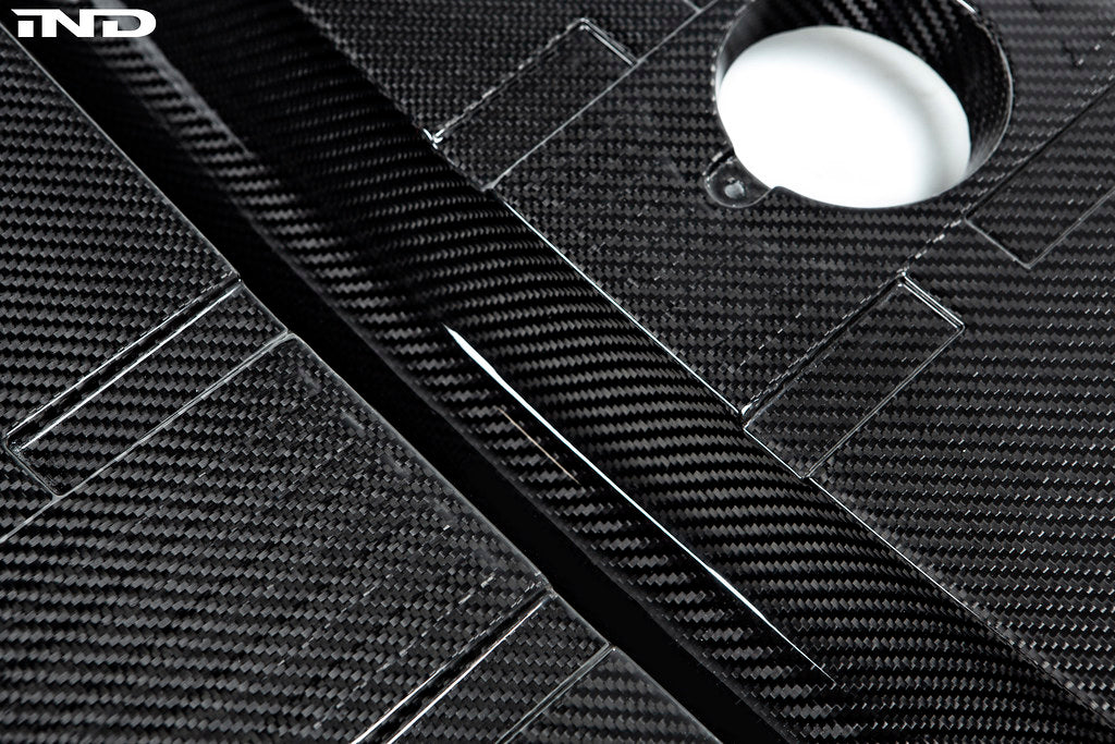 Eventuri BMW F97 X3M F98 X4M carbon intake system S58 prepreg fiber white background