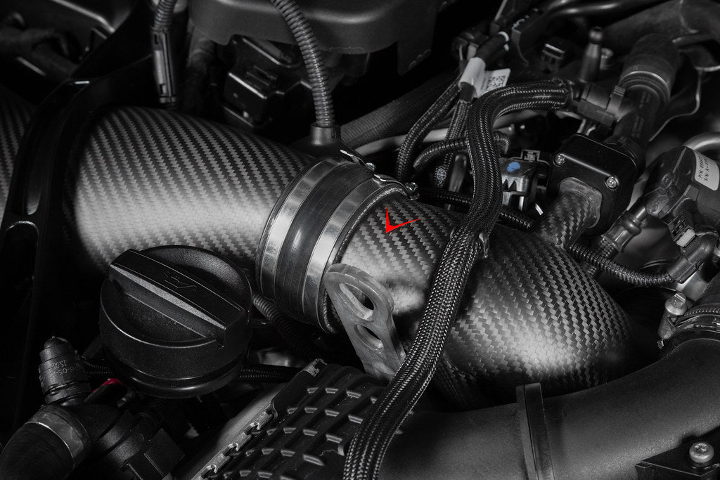 Eventuri carbon turbo inlet set for BMW G90 G99 M5 S68 with matte finish, performance intake components visible in the image.