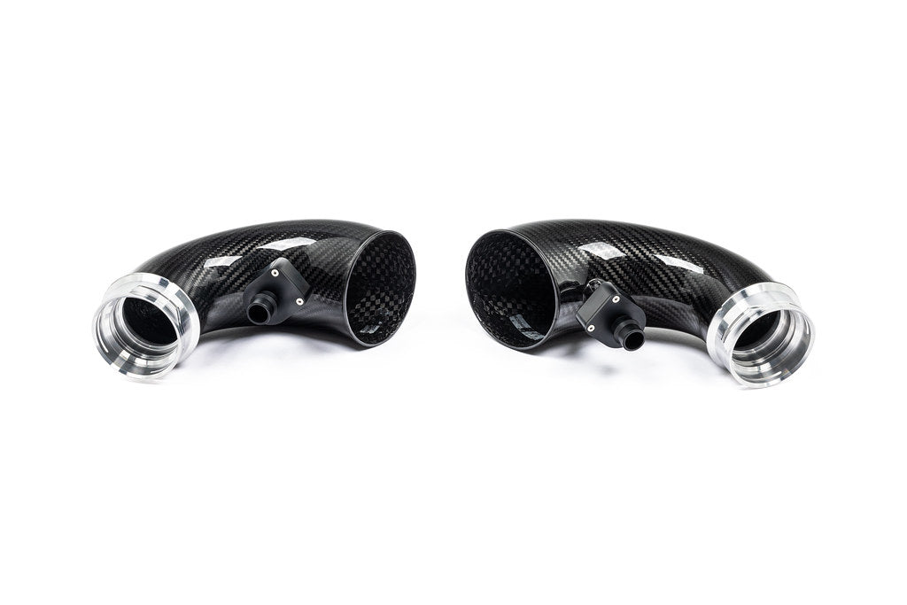 Eventuri F9X X5M X6M G09 XM M60i LCI carbon turbo inlet set showing inner weave and high-performance design for BMW models.