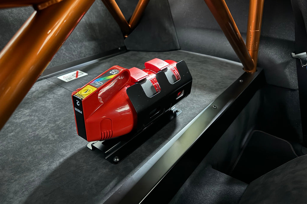 OEMExtinguishers F82 M4 GTS OEM Fire Extinguisher Kit