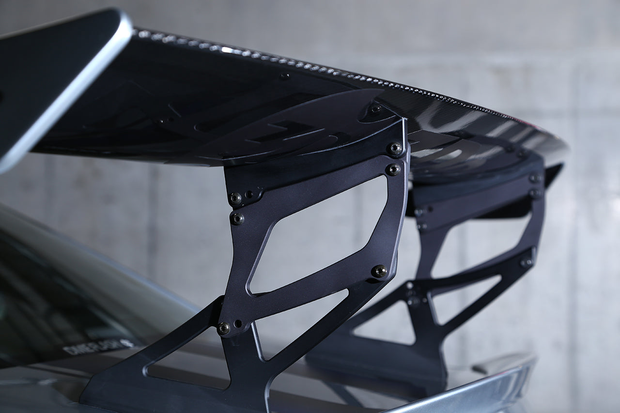 close up installed with 3D Design G87 M2 Carbon Racing Wing High Mount Set

