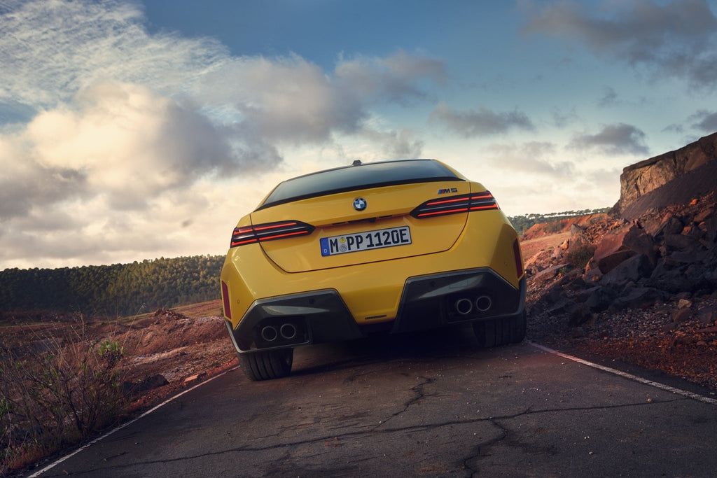 BMW M Performance G90 / G99 M5 Carbon Rear Diffuser Set – IND Distribution