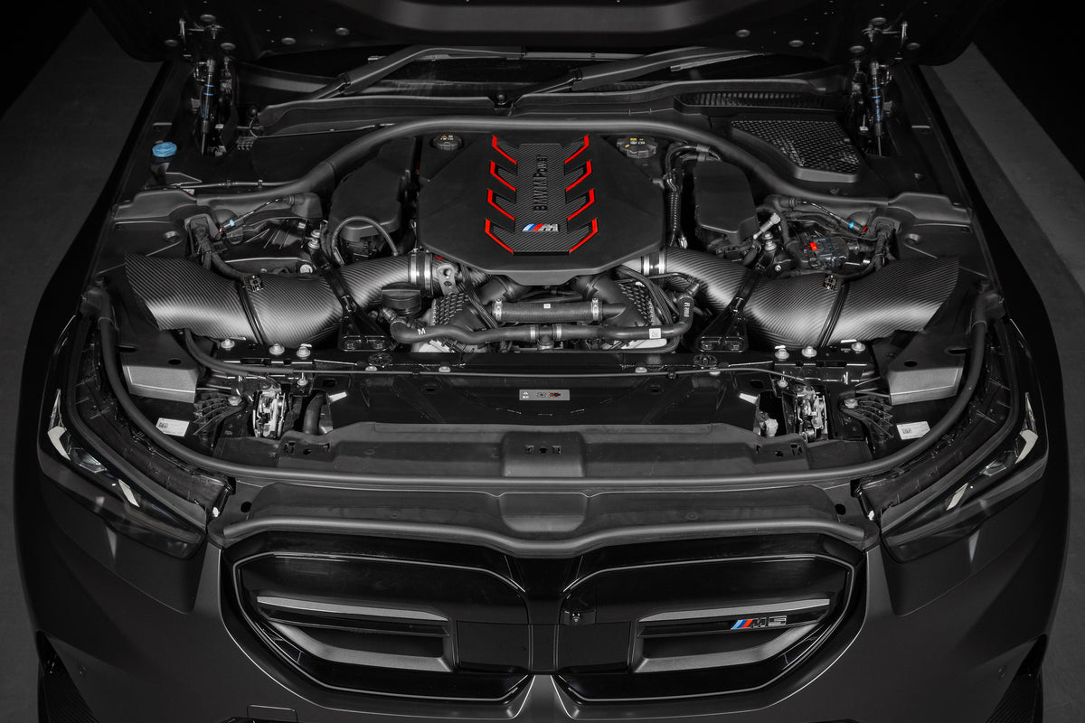 Eventuri carbon intake installed on a BMW G90 M5