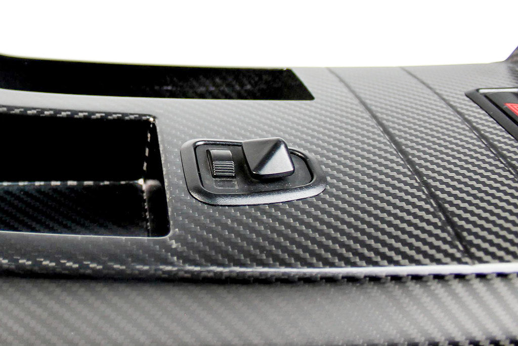 IND E46 M3 CSL center console trim kit installed, showcasing interior mirror switch frame with sleek, high-quality finish.