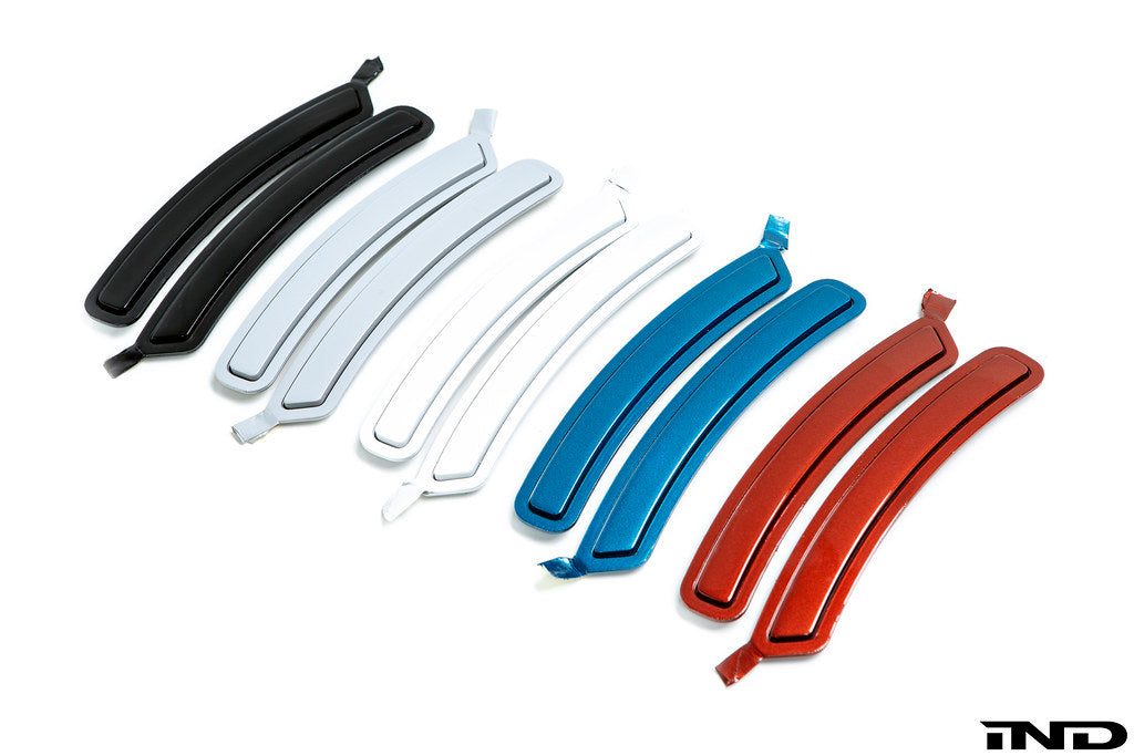 IND F87 M2 Painted Front Reflector Set on white background