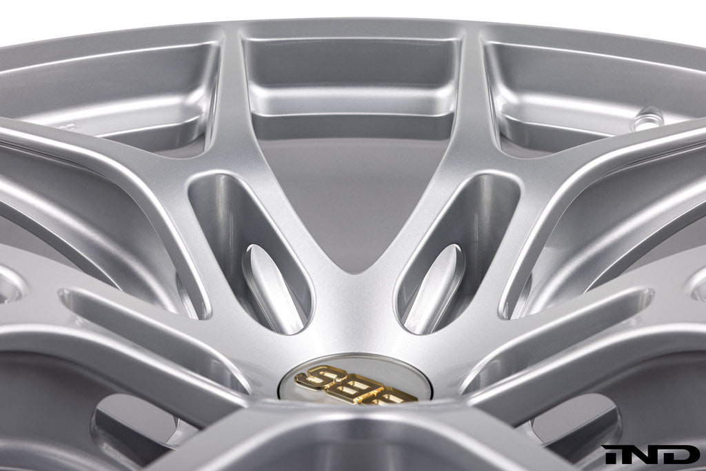 BBS G8X M2/M3/M4 MAG-R 20-inch wheel set with white background, showcasing the sleek alloy wheels for performance vehicles.