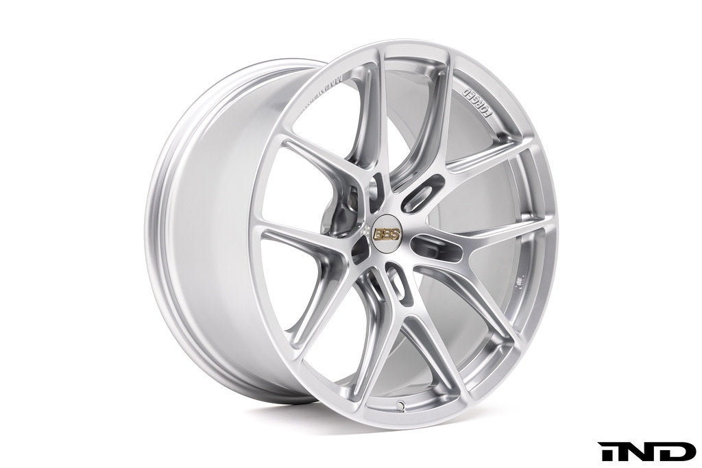 BBS G8X Mag-R 20-inch wheel set for M2 M3 M4 models, featuring sleek white finish and multi-spoke design.