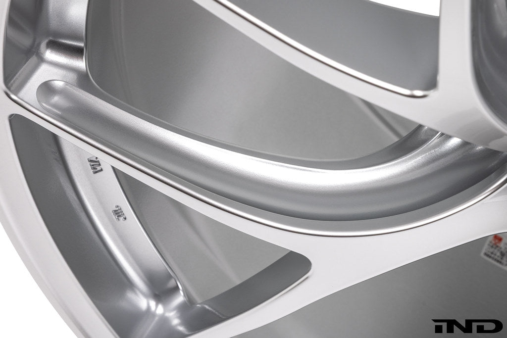 BBS G8X M2, M3, M4 20-inch diamond silver wheels set on white background, showcasing alloy wheel design and finish.