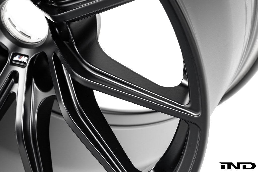 BMW Motorsport G87 M2 racing wheels, 18x10 black alloy wheels with a sleek finish, displayed on a white background.