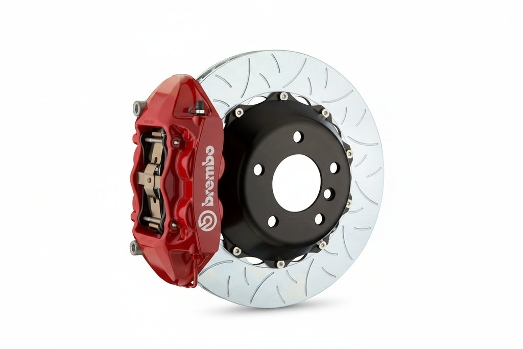 Brembo F85 X5M / F86 X6M GT Big Brake Kit with 380mm 2-piece rear slotted white brake rotors and calipers.