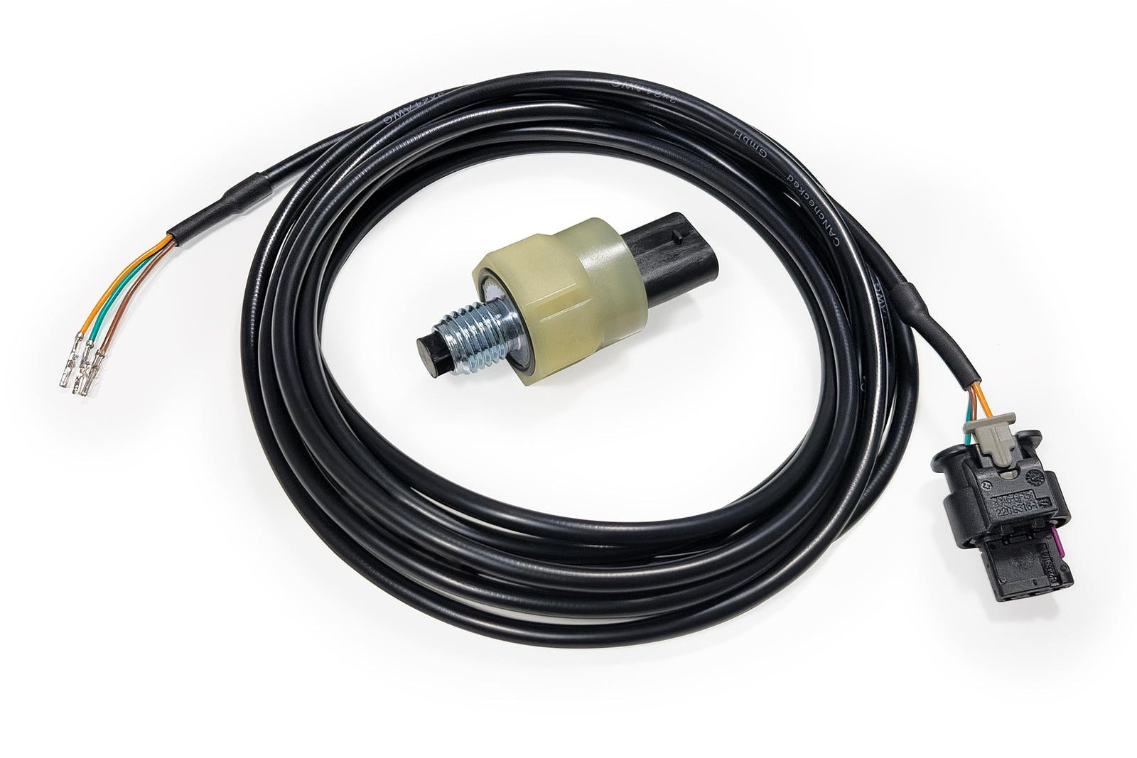 CANchecked Kit Including Combined Pressure and Temperature Sensor for Oil / Water / Fuel on white background
