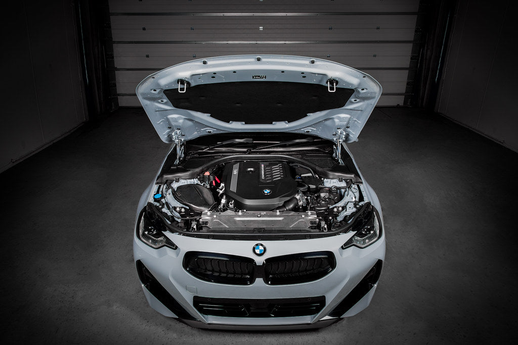 Eventuri carbon intake installed on BMW B58 engine in G20 M340i post November 2018