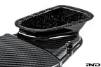Eventuri black gloss carbon airbox lid for BMW E9X M3 (S65) performance air intake system, detailed close-up.