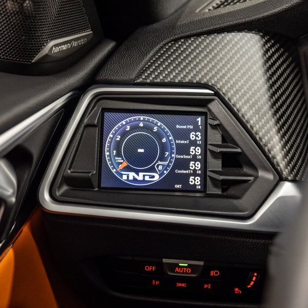 CANchecked MFD32 display in a BMW G8X M interior