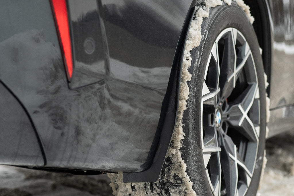Megachip G45 X3 exterior splash guard set installed on a BMW G45 X3, showing factory bodyline fitment and protective exterior guards.