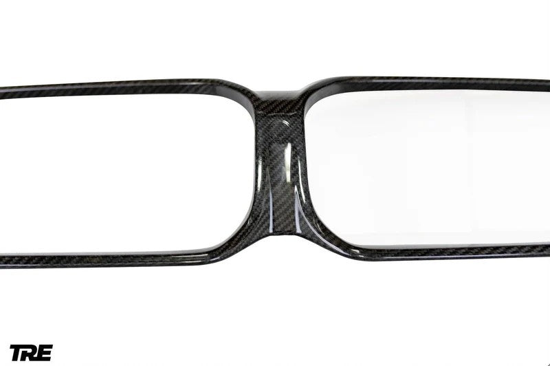 TREVORA G30 M5 F90 LCI exterior carbon fiber grille surround for 5-Series and M5 models on white background.