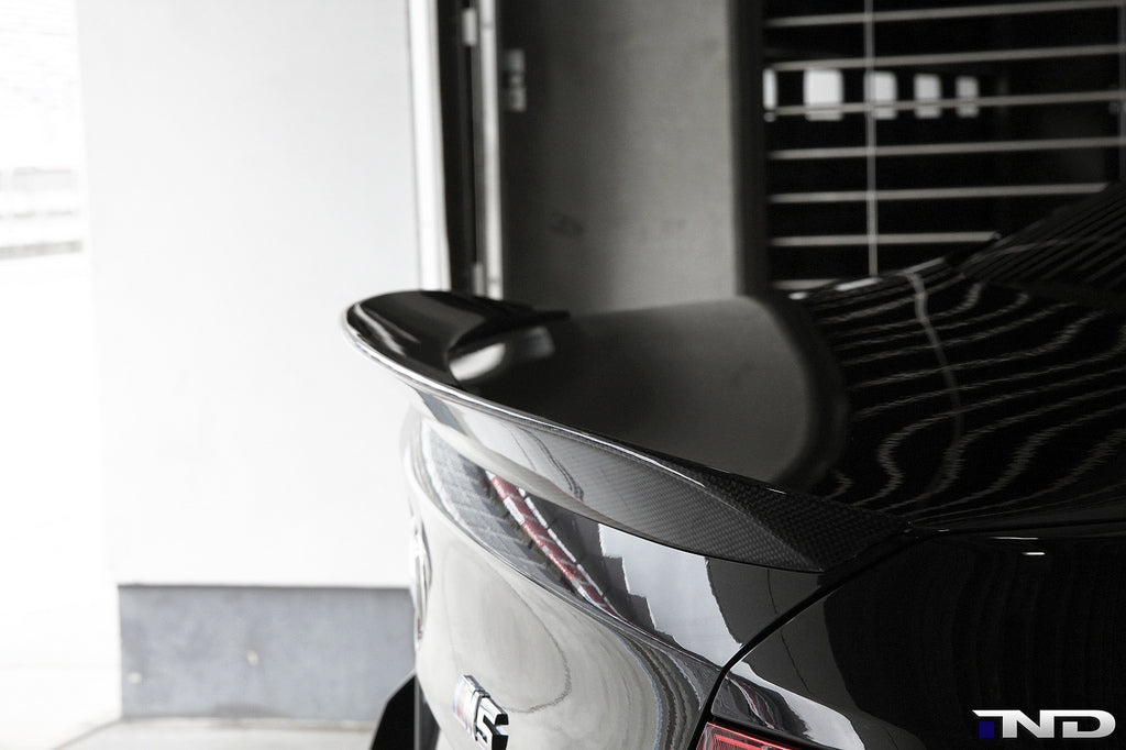 3d design f10 carbon fiber trunk spoiler - iND Distribution