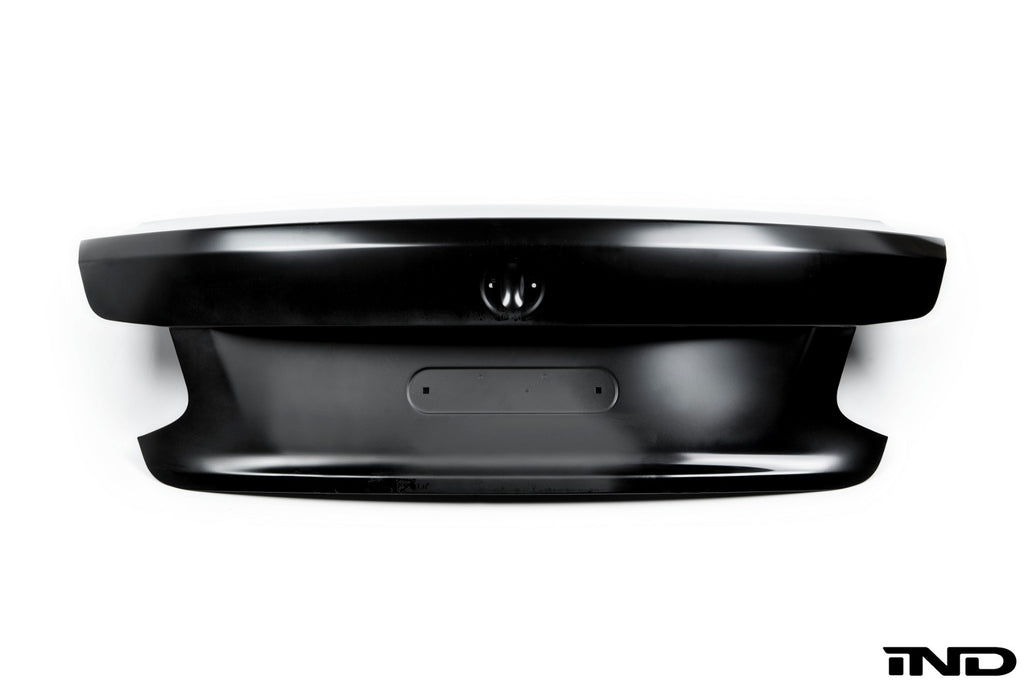 BMW motorsport f22 m235ir race trunk - iND Distribution