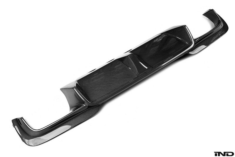 3d design f10 m5 carbon fiber rear diffuser - iND Distribution