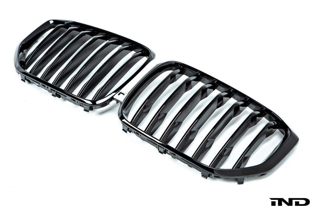 iND g05 x5 painted front grille - iND Distribution