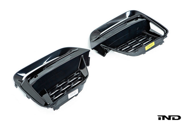 iND g0x x3 x4 m40i painted front boomerang trim set - iND Distribution