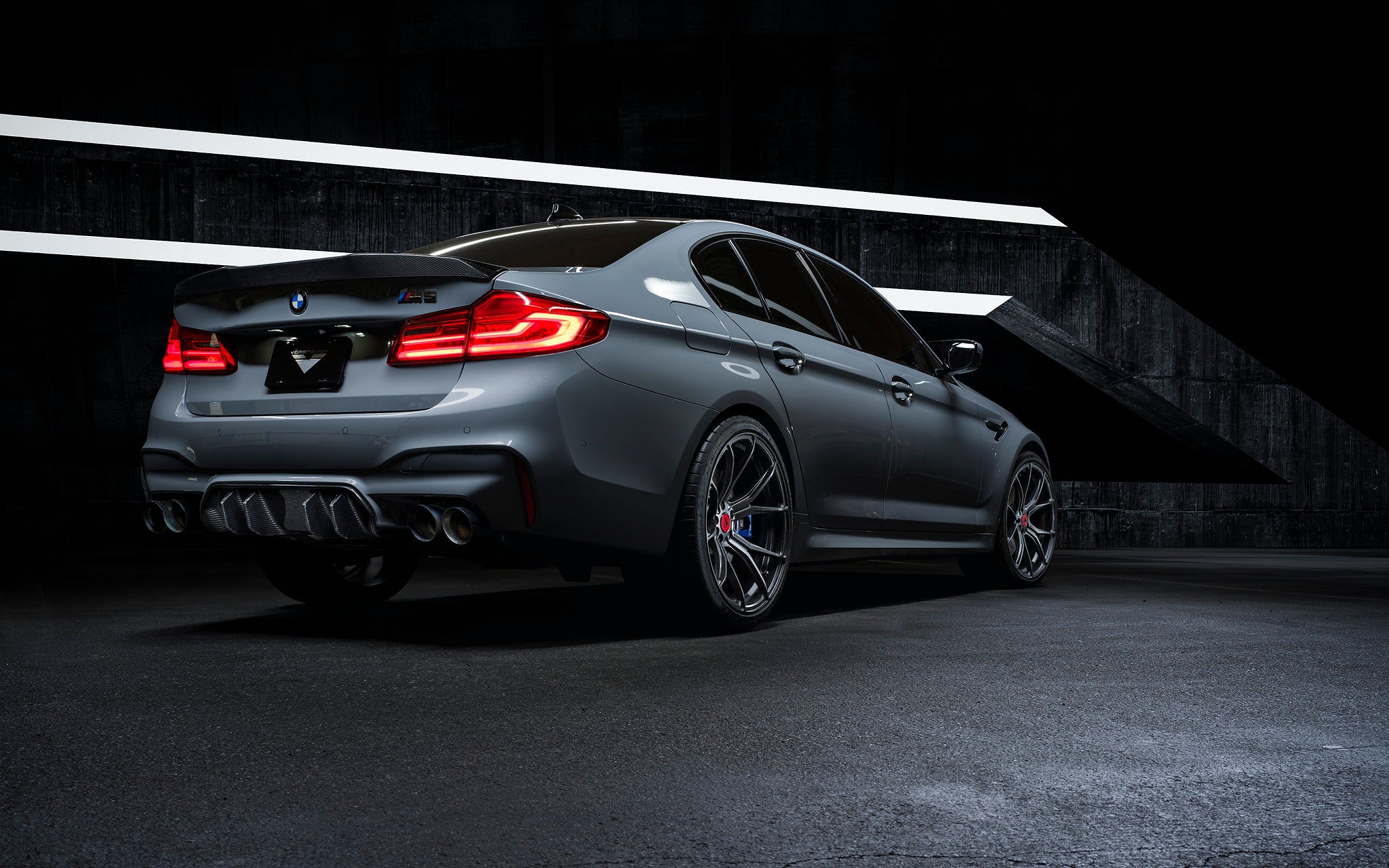 Vorsteiner bmw f90 m5 rear diffuser carbon fiber glossy - iND Distribution