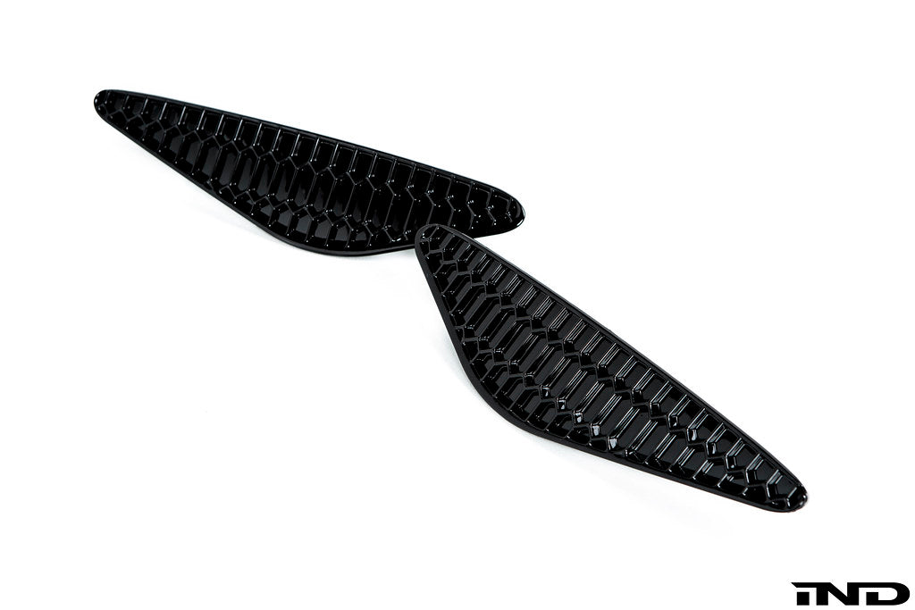 Acexxon F91 / F92 / F93 M8 Rear Reflector Insert Set