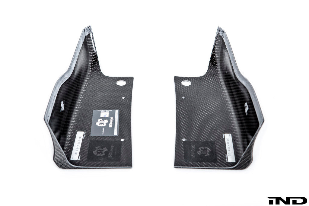 3D Design G05 X5 Carbon Rear Diffuser Side Extension Set