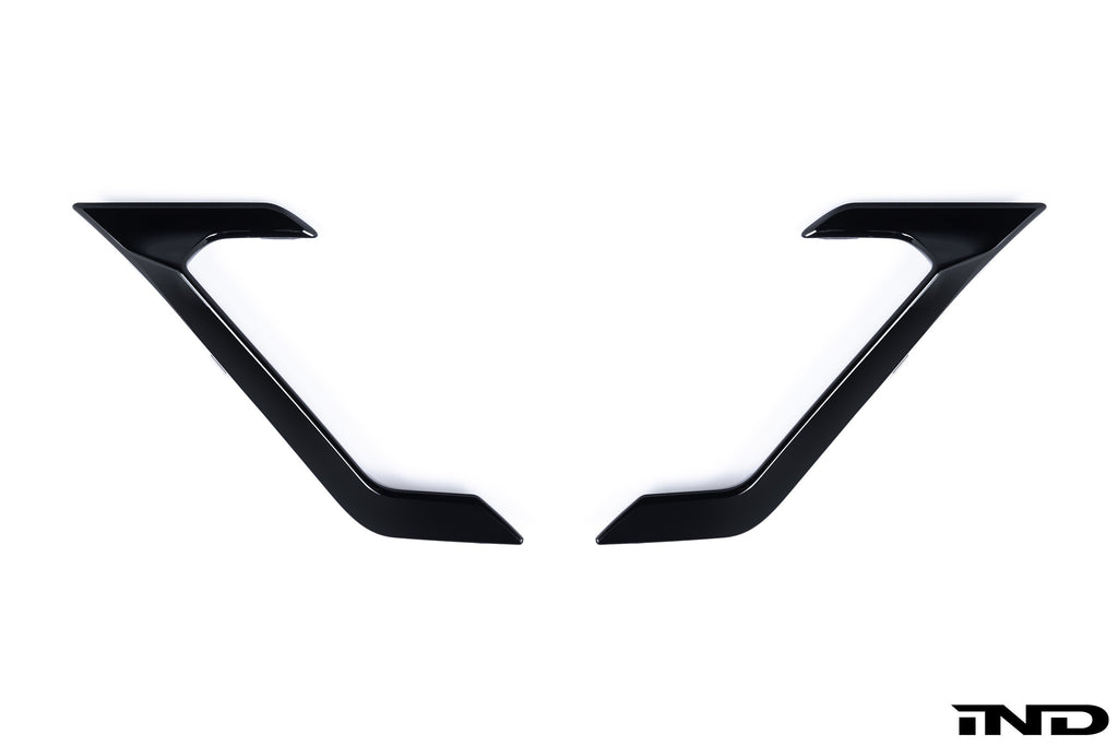 BMW F96 X6M Side Grille Set - Gloss Black