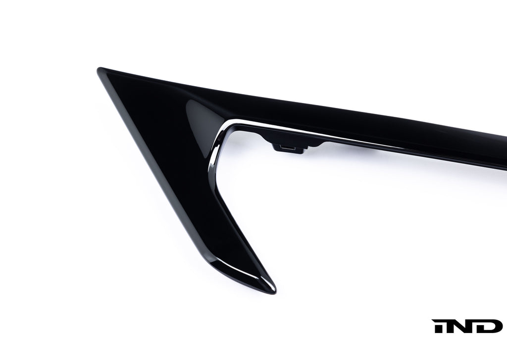 BMW F96 X6M Side Grille Set - Gloss Black