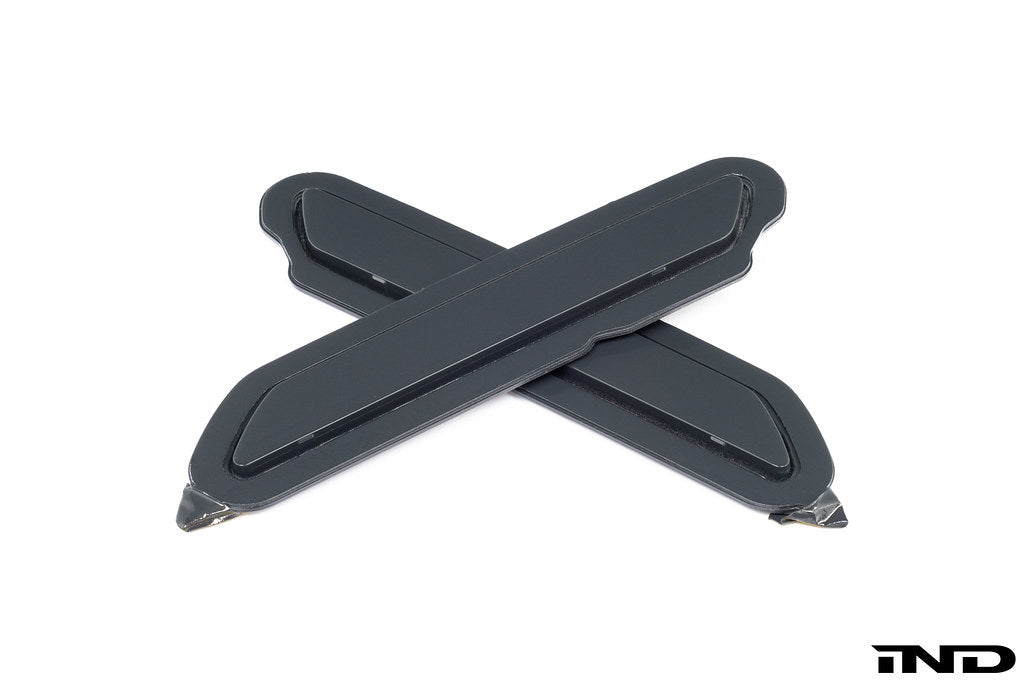 IND G09 XM Painted Front Reflector Set
